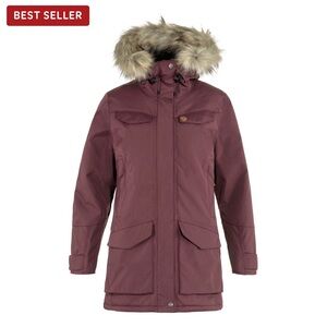 Fjallraven Women's Nuuk parka in Port!!
